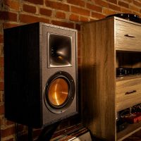 Klipsch Reference R-51M - квиток у світ Hi-Fi